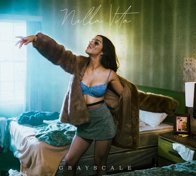 Nella Vita - Grayscale