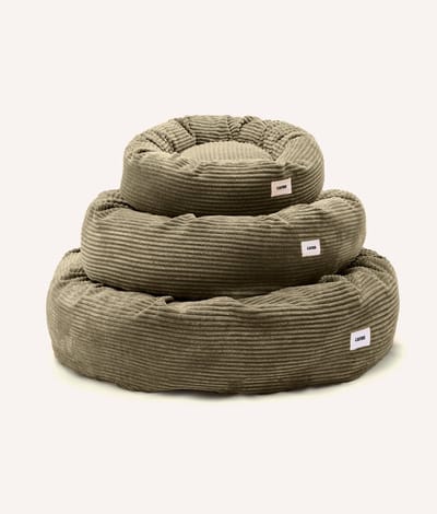 Comfortabel donutvormig hondenbed van ribfluweel – Groen – Zacht, wasbaar & antislip – Nuba