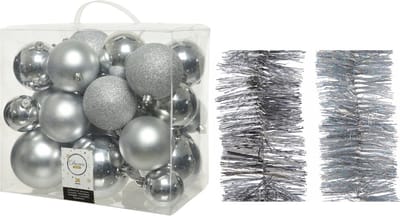 Kerstversiering kunststof kerstballen 6-8-10 cm met folieslingers pakket zilver van 28x stuks - Kerstboomversiering