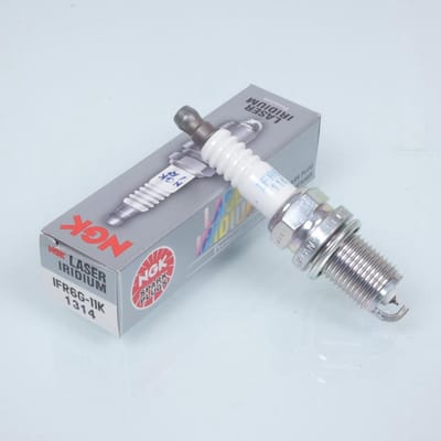Bougie d'allumage NGK pour Moto Honda 700 NC Integra D Dct 2012 à 2013 IFR6G-11K / 1314 / Par 4 Neuf
