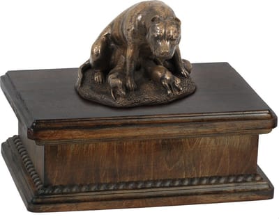 Elegante urn voor American Staffordshire Terrier met hondenstandbeeld
