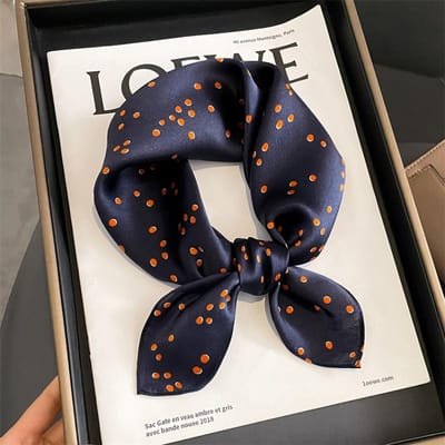 Foulard Carré en Soie 53cm Femme Soie Naturelle Satin Bandana de Cou Bandeaux Cravates de Bureau pour Dame Cadeau Fille Bandana Foulards Petits Foulards gray