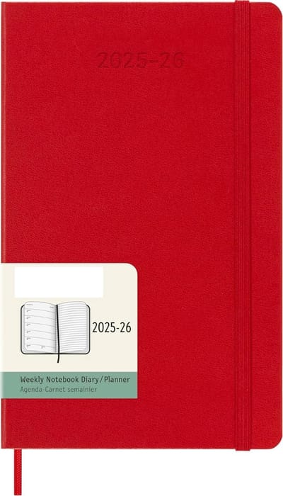 Famanu – Notitie weekkalender 2025–2026 A5 met 18 maanden planning, harde kaft in scharlakenrood en extra ruimte voor aantekeningen