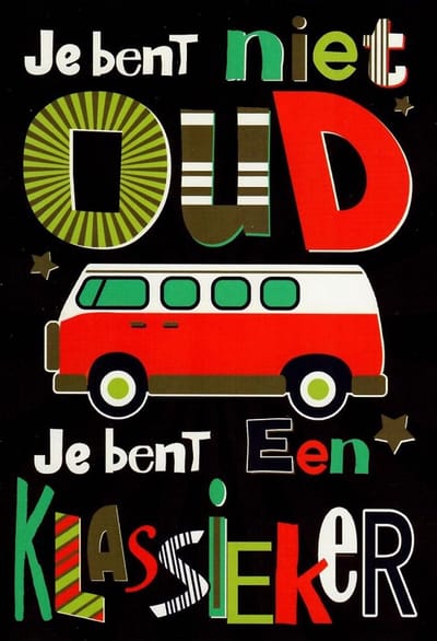 Je bent niet oud! Je bent een klassieker! Van harte gefeliciteerd met je verjaardag! Een stoere retro modelauto Volkswagen T1 Bus als afbeelding voor de echte liefhebbers! Een dubbele wenskaart inclusief envelop en in folie verpakt.