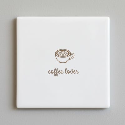 Koffieliefhebber Decoratieve Keramische Tegel 15x15 cm – Minimalistische Koffiekop Wanddecoratie voor Keuken & Koffiehoek