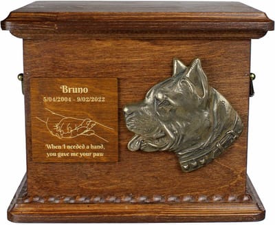 Persoonlijke urn hond voor American Staffordshire Terrier met gravure en reliëf