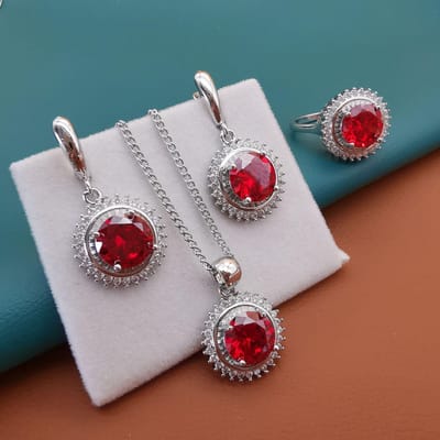 Volledige Diamant Zircon Gekleurde Schat Ketting Sleutelbeenketting Inleg Set Veelzijdig Ontwerp Size 10
