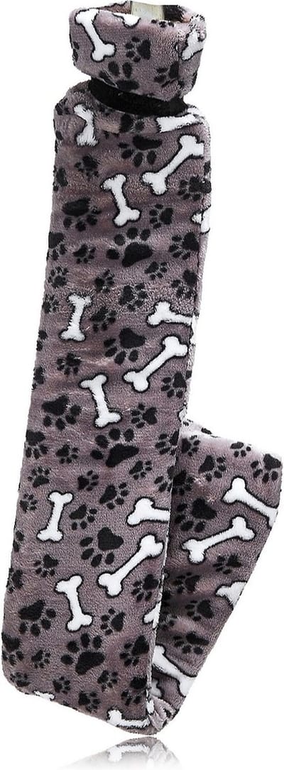 Vagabond - Warmwaterkruik - Long Bottle Warmwaterkruik - Natuurrubber - Afmeting 77 cm. lang x 12 cm. breed - Inclusief Zachte Wasbare Hoes - Dogs & Bones - in luxe Geschenkdoos.