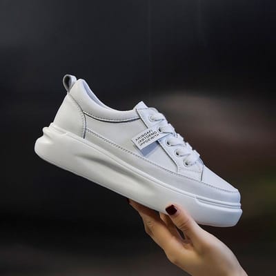 Grande Taille Automne Hiver Nouvelles Chaussures pour Femmes Cuir Léger Plateforme Chaussures Blanches Printemps Respirant Sport Dames Chaussures Plates Décontractées 35 gray
