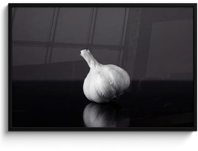 Poster in lijst - Fotolijst 120x80 cm - Posters - Knoflook - Zwart - Wit - Posterlijst zwart - Decoratie - Wanddecoratie woonkamer - Muurdecoratie slaapkamer