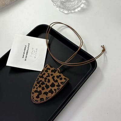 Luipaardprint Leer Nek Hanger Zonnebril Clip Brillenketting Opbergketting Dames Hangtouw Truiketting bruin