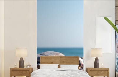 Behang - Fotobehang Schelpen - Strand - Zee - Zomer - Zon - Breedte 120 cm x hoogte 240 cm