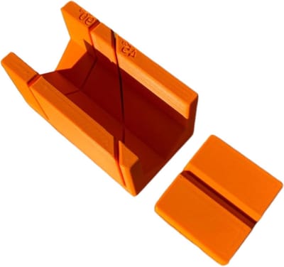 Mijterbak en Zaagset - Precisie Zaagkit - Nauwkeurig Houtsnijden - Ergonomische Handgreep - 14 x 4 cm - Meerkleurig