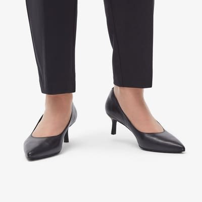 CLARKS Schuhe Adela Court