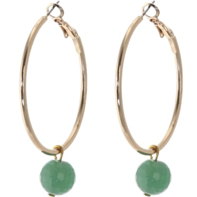 Behave - Goudkleurige oorringen met groene natuurstenen hanger - Fashion sieraden