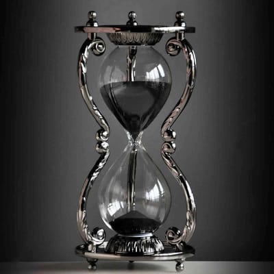 Zandloper Klok Timer - Zandloper Klok - Tijdmanagement Assistent - Vintage Metalen Decoratie - 21 cm hoog - Libra