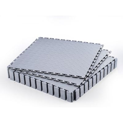 VEVOR PVC Garagevloeren, 16-Pack 513x513x5 mm, Werkplaatsvloeren, Industriële Vloeren, Klikinstallatie, Antislip PVC-Matten met Traanplaat voor Werkplaats, Magazijn, Gereedschapsruimte, Lichtgrijs
