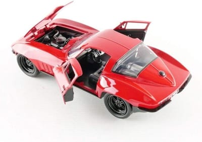 Modelauto Corvette - Diecast auto - Film verzameling - Officieel gelicentieerd - 1:24 schaal - Zwart