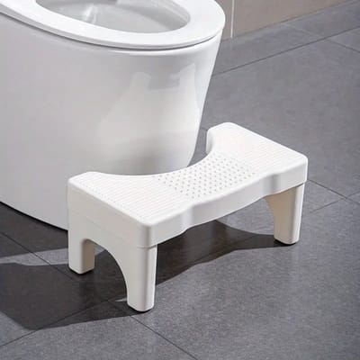 Daity 1 Toiletkruk voor volwassenen - Extra brede basis en antislipoppervlak - stevige kunststof constructie - met ergonomische voetensteun - Geschikt voor senioren en zwangere vrouwen - Veiligheidskruk voor in de badkamer（wit）