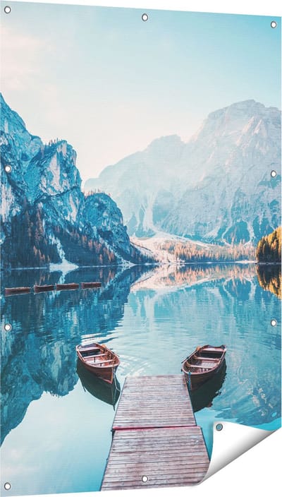 Gards Tuinposter Twee Bootjes op het Meer in de Bergen - 80x120 cm - Tuindoek - Tuindecoratie - Wanddecoratie buiten - Tuinschilderij