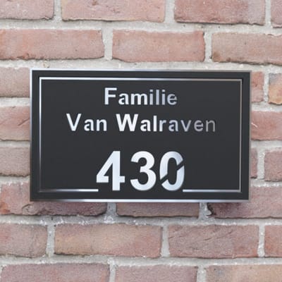 Naambordje voordeur - Huisnummerbord - Rechthoek kader - 25x15 - zwart/zilver