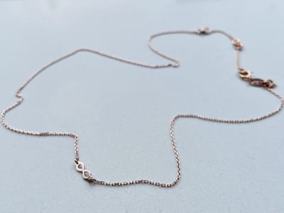Ketting klein infinity teken | Rosekleurig | AG925