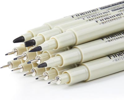 Set van 12 zwarte fineliners met verschillende lijnbreedtes voor tekenen en schetsen