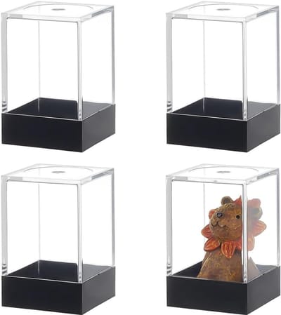 Set van 4 kleine rechthoekige plastic verzameldozen, 40 x 40 x 69 mm, zwarte bodem, transparant deksel, opbergdozen voor actiefiguren en miniatuurmodellen, stofbescherming en organisatie