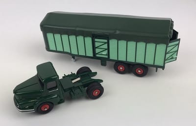 Unic Tracteur & Remorque, donkergroen/ groen, Norev Classic CL5521, schaal 1:55