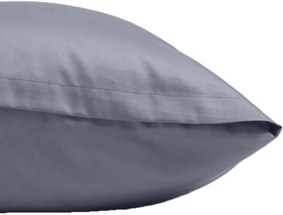 Yumeko kussensloop katoensatijn misty blauw 60x70 - Bio, eco & fairtrade - 1 stuk