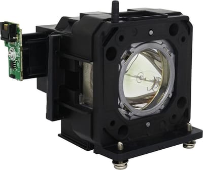 Beamerlamp geschikt voor de PANASONIC PT-DX100E beamer, lamp code ET-LAD120. Bevat originele P-VIP lamp, prestaties gelijk aan origineel.