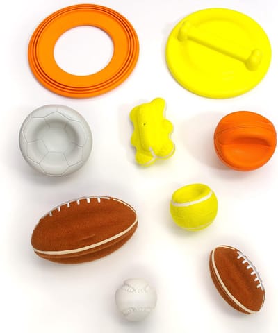 Famanu - Voetbal hondenspeelgoed met pick-up ontwerp, 5,5 inch