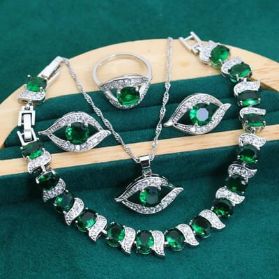 Luxe Europese en N Stijl Sieradenset met Zirkoon Inleg Oorbellen Ringen Armbanden en Kettingen 10 yards black