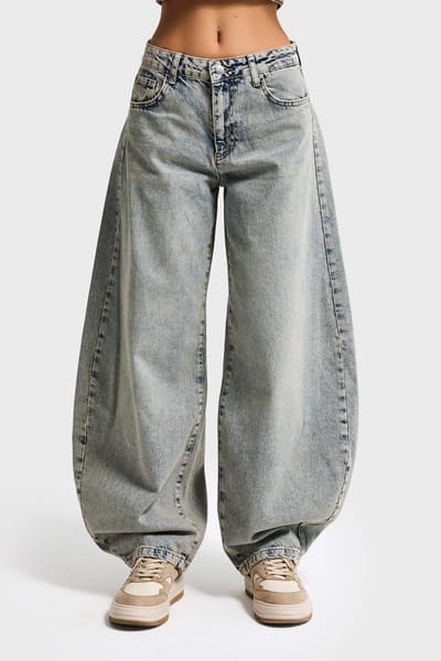 It's Basic - MEGA BALLOON MID RISE JEANS - BLEACHED