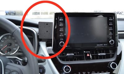 Brodit ProClip houder geschikt voor Toyota Corolla 2019 - - Suzuki Swace 2021-2024 Center mount