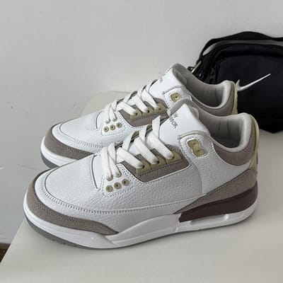Femmes chaussures plates décontractées créateurs de mode baskets nouveau à lacets en cuir Pu confortable femmes chaussures de sport grandes tailles 36 -44 43 blanc