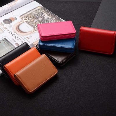 Elegante PU Leren Visitekaart Houder voor Mannen en Vrouwen - Perfect Cadeau voor Vrienden, Compact en Stijlvol, Rood, 102mm x 65mm x 18mm