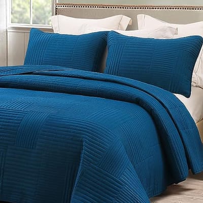 Zachte en Lichte Bedsprei 220 x 240 cm met Kussenslopen - Strepenpatroon in Blauw