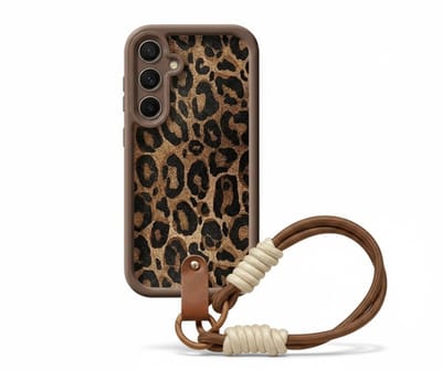 Bruin luipaard print telefoon hoesje met koord geschikt voor Samsung S24 hoesje– backcover dames met panter dessin, afneembaar draagkoord en minimalistisch ontwerp