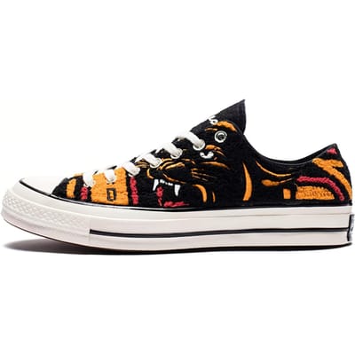 Chuck 70 Undefeated x Chuck 70 Converse 'Varsity Jacket' 162981C 36 black