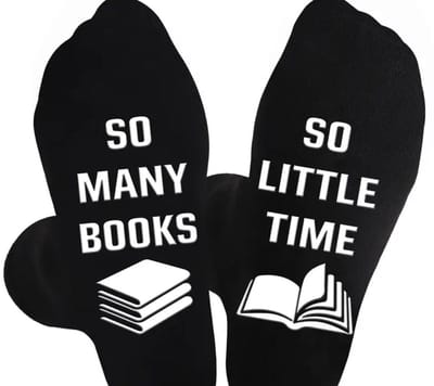 Akyol - Sokken | boek sokken | 39-43 | Zwart - boeken - sokken leraar - juffencadeau - boeken liefhebber - sok met tekst - sinterklaas cadeau sokken - kerst cadeau sokken - heren sokken - cadeau voor dame of heer