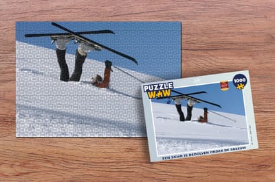 Puzzel Een skiër is bedolven onder de sneeuw - Legpuzzel - Puzzel 1000 stukjes volwassenen