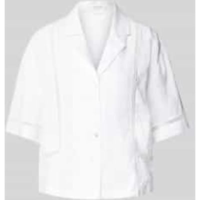 Blouse met extra brede schouders en kentkraag