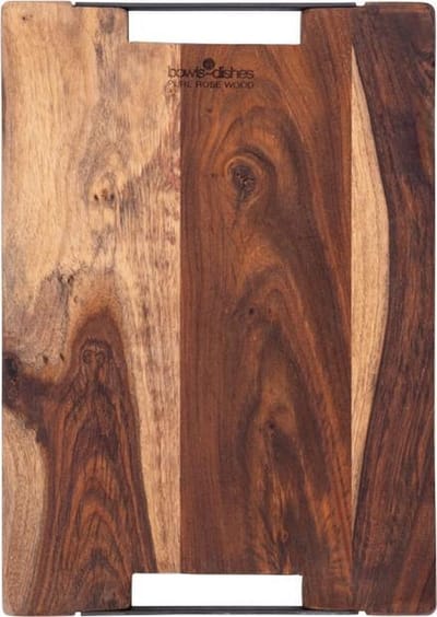 Bowls and Dishes Pure Rose Wood Duurzame Borrelplank | Tapasplank | Serveerplank - met twee metalen handvatten - 35 x 25 cm | BBQ cadeautip!