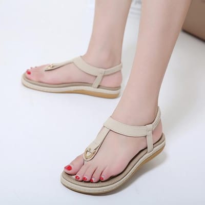 Mode d'été Femmes Chaussures Plates Sandales Bohémiennes de Plage Pour Femmes Sandales Tongs Femmes Sandales et Pantoufles Couleur Unie 44 white