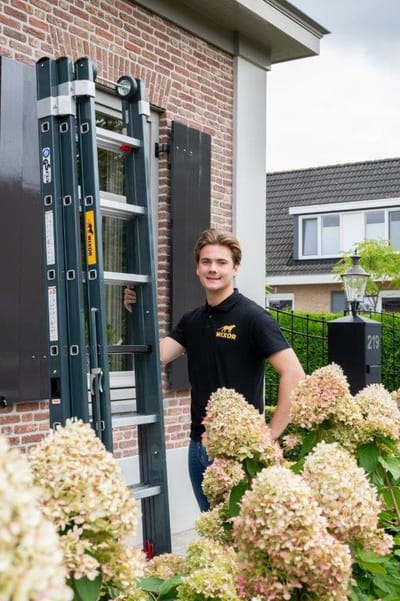 Premium | Schuifladder met Levelingssysteem en Top Safe Systeem | 3 delig | 3x10 treden | Gecoat | Top Safe Systeem | Leveling System | Aluminium | Anti slip | EN 131-1 + 2, NEN 2484, TÜV en GS gecertificeerd