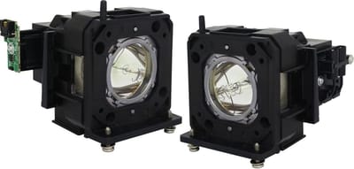Beamerlamp geschikt voor de PANASONIC PT-DZ870EK beamer, lamp code ET-LAD120W. Bevat originele P-VIP lamp, prestaties gelijk aan origineel.
