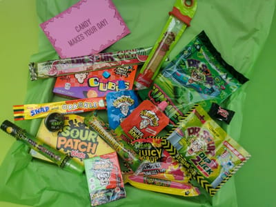 Large Sour Candy Box van CandyFestival - Surprise - Zuur snoep - Amerikaans snoep - Sinterklaas en kerst