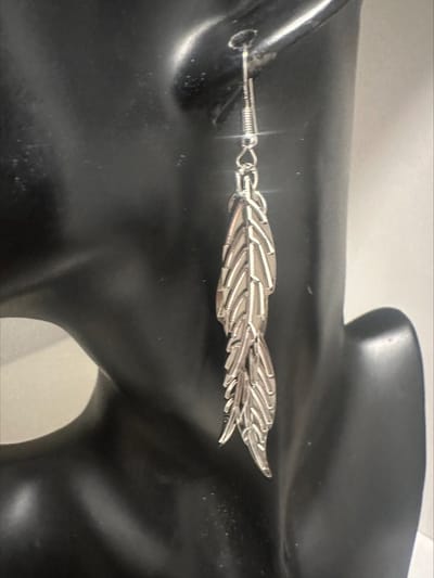 Bohemian stijl oorbellen langwerpige dichte blaadjes | Make up | Parfum | Moederdag | Verjaardagscadeau| Cadeautje| Valentijnsdag| Kado | sieraden | vaderdag | oorbellen | oorsieraden