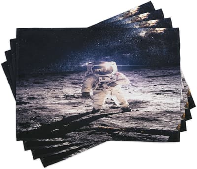 ABAKUHAUS Ruimte- en placematten: astronaut op het maanoppervlak, Orbit-wetenschap – verkenning van verruimde horizonten. Tafeldecoratie van kleurvaste stoffen voor eetkamer en keuken, donkerblauw en wit